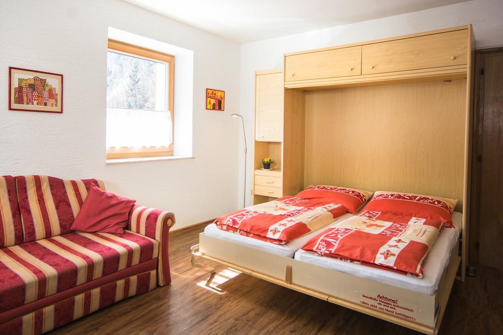 Appartment Plottenbaeck Campo Tures Exterior photo